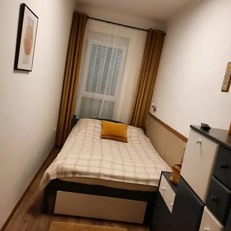 Lezser Apartment