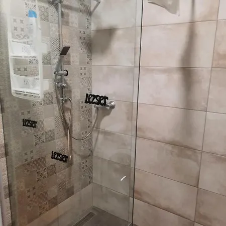 Lezser * Kaposvár