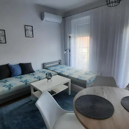 Lezser Apartamento Kaposvár